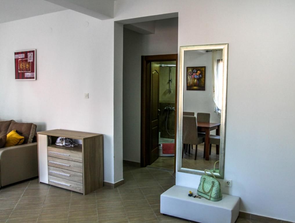 Апартаменты Apartments Risan Club Family Рисан-249