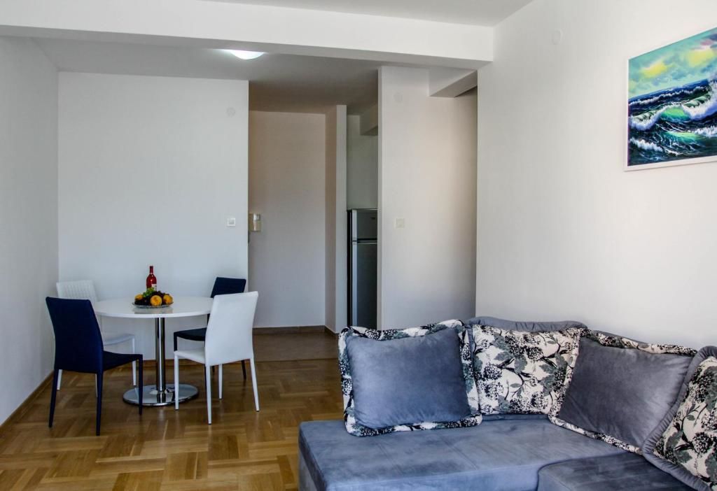 Апартаменты Apartments Risan Club Family Рисан-334