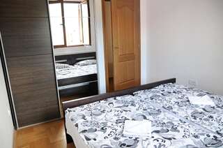Апартаменты Apartments Risan Club Family Рисан Апартаменты с 2 спальнями-9