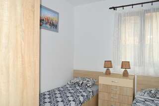 Апартаменты Apartments Risan Club Family Рисан Апартаменты с 3 спальнями-6