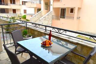 Апартаменты Apartments Risan Club Family Рисан Апартаменты с 3 спальнями-13