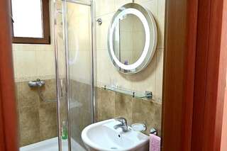 Апартаменты Apartments Risan Club Family Рисан Апартаменты с 2 спальнями-2