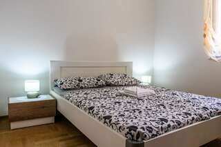 Апартаменты Apartments Risan Club Family Рисан Апартаменты с 1 спальней-18