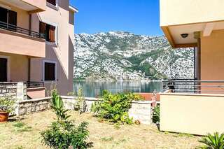 Апартаменты Apartments Risan Club Family Рисан Апартаменты с 2 спальнями-19