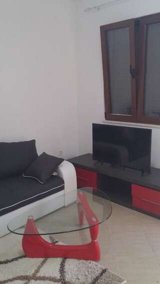 Апартаменты Apartments Risan Club Family Рисан Апартаменты - 1-й этаж-7