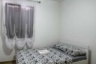 Апартаменты Apartments Risan Club Family Рисан Апартаменты - 1-й этаж-13