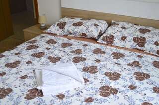 Апартаменты Apartments Risan Club Family Рисан Апартаменты с 1 спальней-8