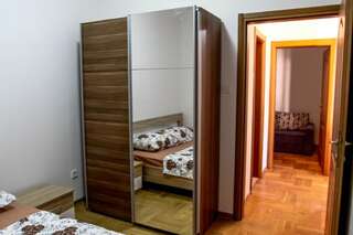Апартаменты Apartments Risan Club Family Рисан Апартаменты с 2 спальнями-2