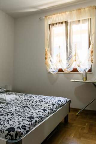 Апартаменты Apartments Risan Club Family Рисан Апартаменты с 1 спальней-2