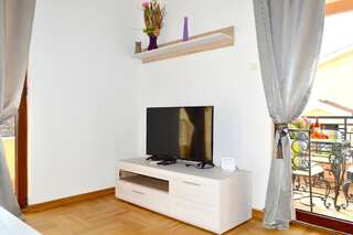 Апартаменты Apartments Risan Club Family Рисан Апартаменты с 1 спальней-17