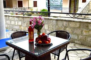 Апартаменты Apartments Risan Club Family Рисан Апартаменты с 1 спальней-19