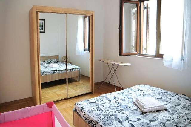 Апартаменты Apartments Risan Club Family Рисан-109