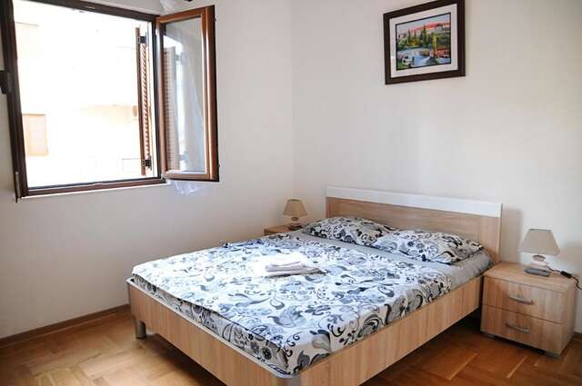 Апартаменты Apartments Risan Club Family Рисан-112