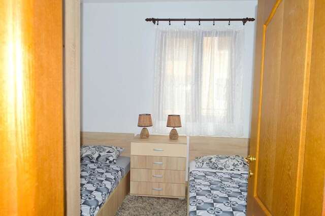 Апартаменты Apartments Risan Club Family Рисан-135