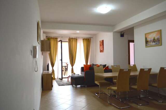 Апартаменты Apartments Risan Club Family Рисан-140