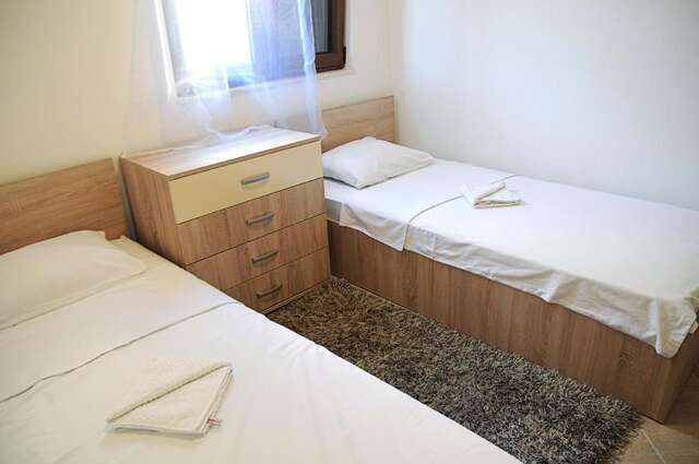 Апартаменты Apartments Risan Club Family Рисан-160
