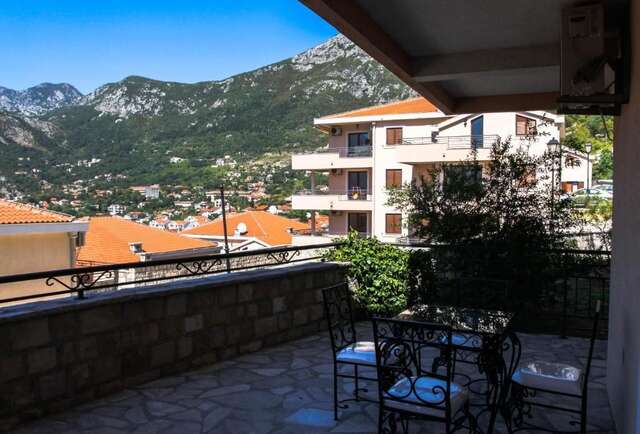 Апартаменты Apartments Risan Club Family Рисан-266