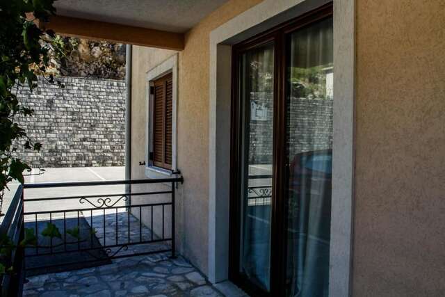 Апартаменты Apartments Risan Club Family Рисан-268