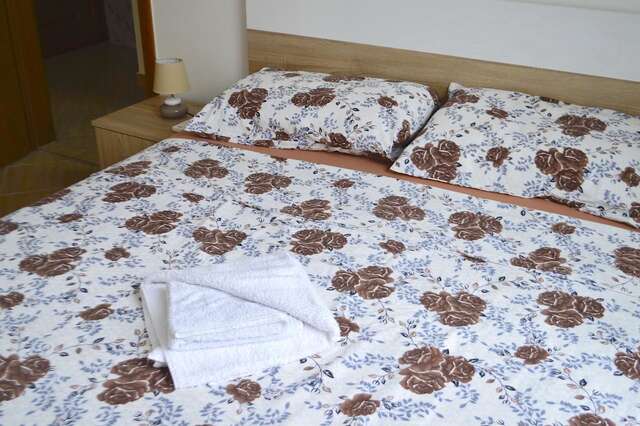 Апартаменты Apartments Risan Club Family Рисан-29
