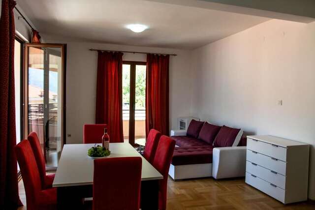 Апартаменты Apartments Risan Club Family Рисан-296