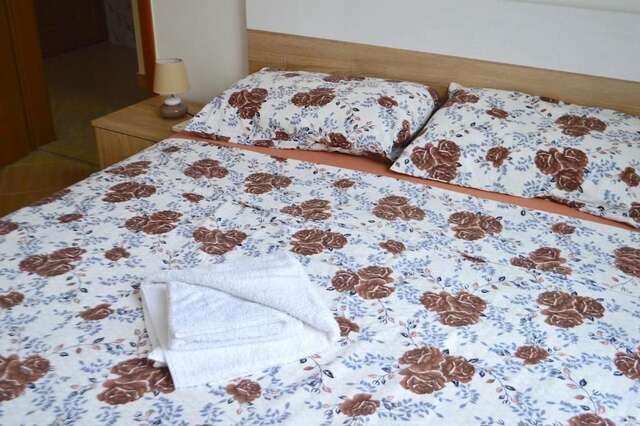 Апартаменты Apartments Risan Club Family Рисан-57