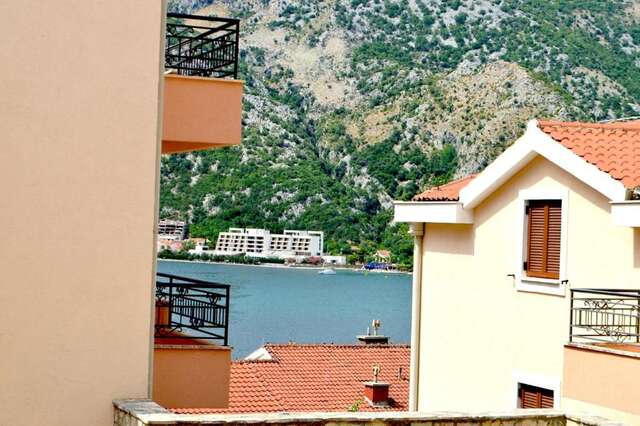Апартаменты Apartments Risan Club Family Рисан-68