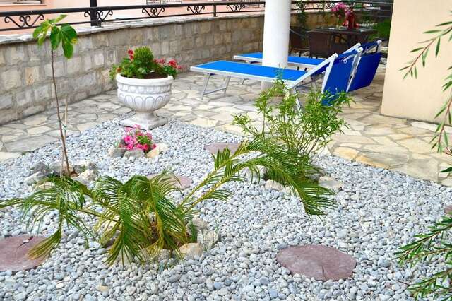 Апартаменты Apartments Risan Club Family Рисан-72
