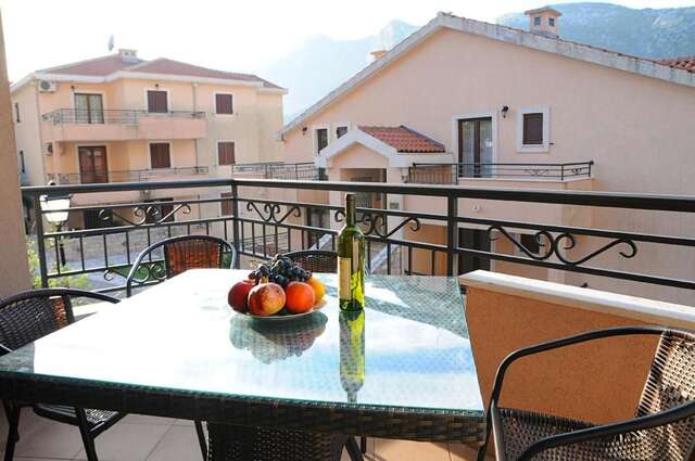 Апартаменты Apartments Risan Club Family Рисан-99